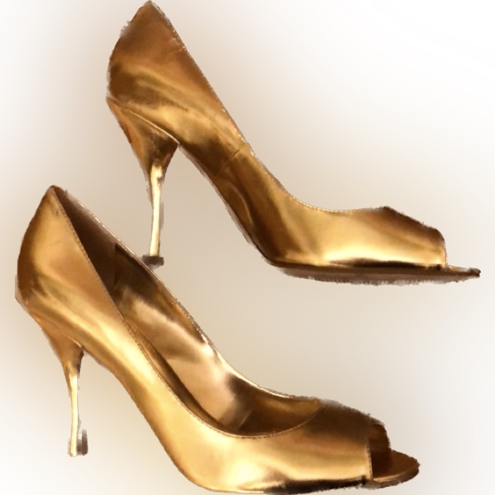 Enzo Angiolini Metallic Leather Peep-Toe Pump